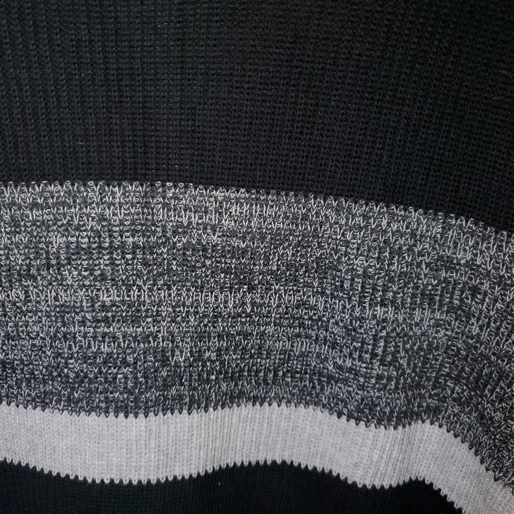 SWEATER - Picture 3 of 6